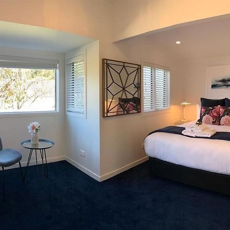 Coromandel Town Harbourside Cottage Luxury Accommodation Екстериор снимка