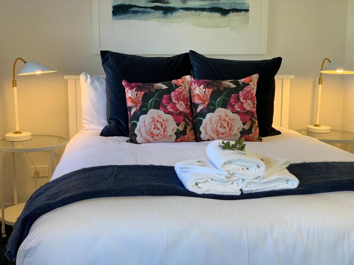 Coromandel Town Harbourside Cottage Luxury Accommodation Екстериор снимка