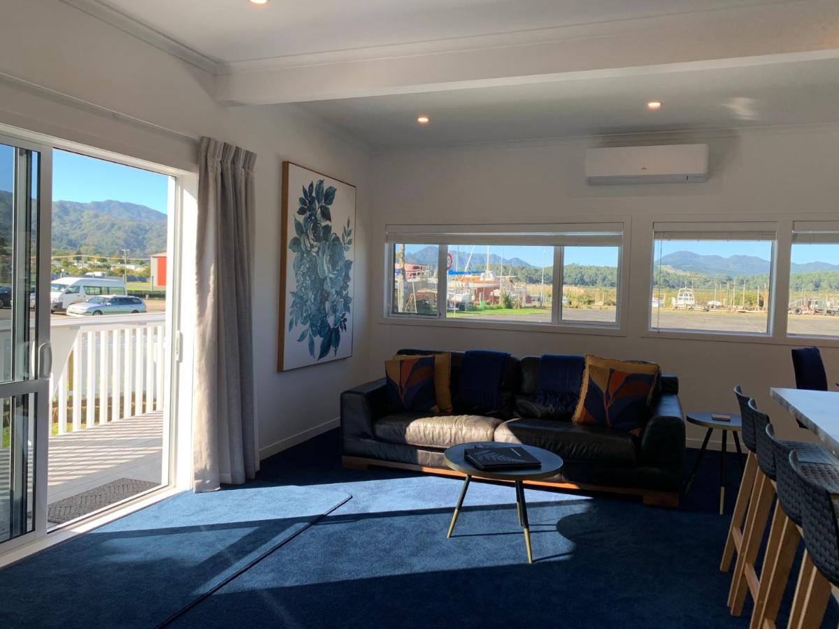 Coromandel Town Harbourside Cottage Luxury Accommodation Екстериор снимка